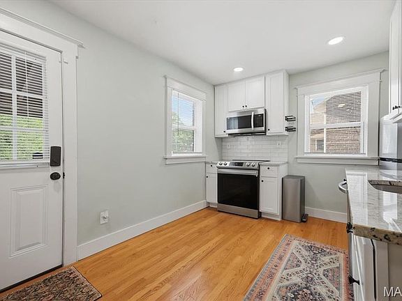 5th image of 3344 Lucas And Hunt Rd