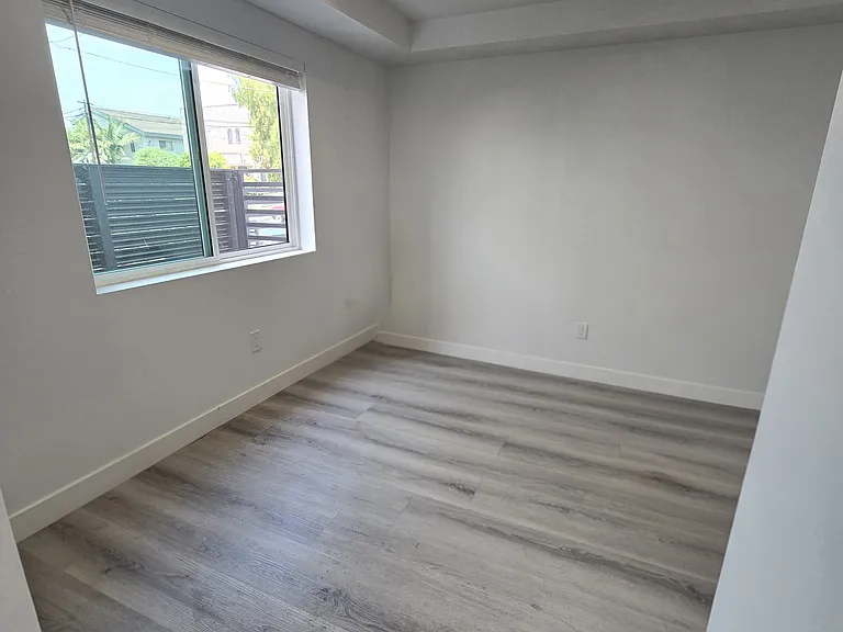 1805 Workman St #1 — Photo 2