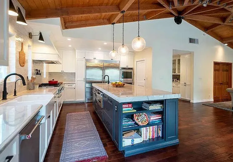 7403 Alverstone Ave — Photo 16