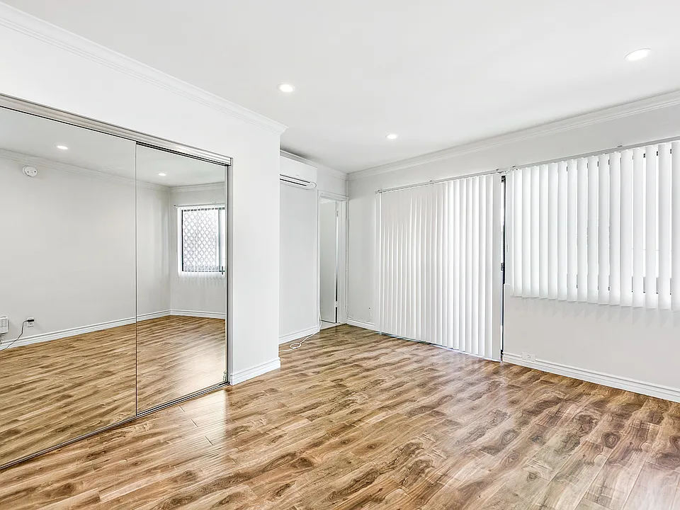 Unit #233 - single floor plan - upper