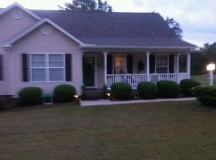 700 Old Cedar Rock Rd, Easley, SC 29640