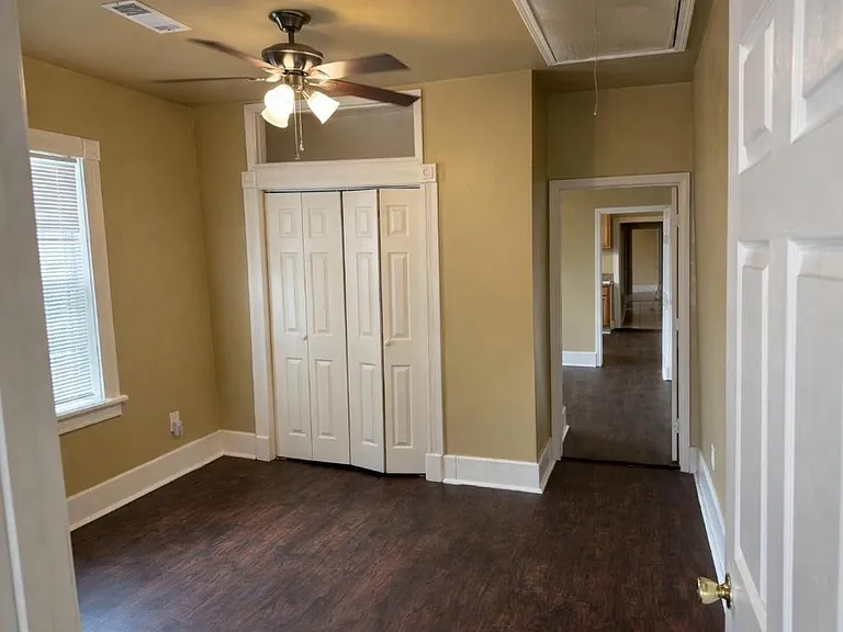 2434 Clouet St — Photo 4