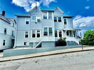 40 Paradis Ave, Woonsocket, RI 02895