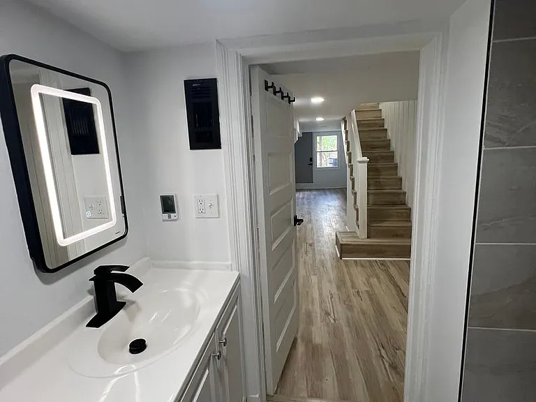 4321 Sheldon Ave — Photo 11