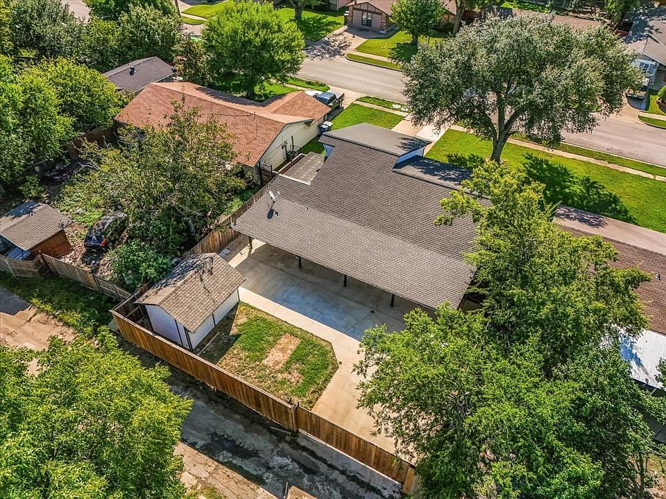 1st image of 613 Oxford Park