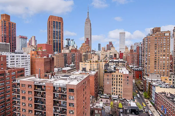 Sold by Compass | media 1