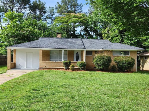 3415 Hyland Dr