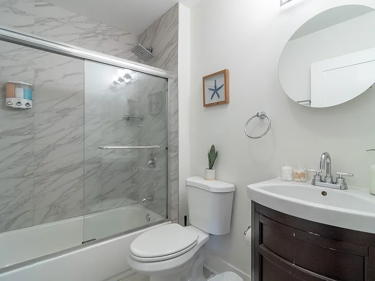 2112 S Michigan Ave #1 — Photo 12