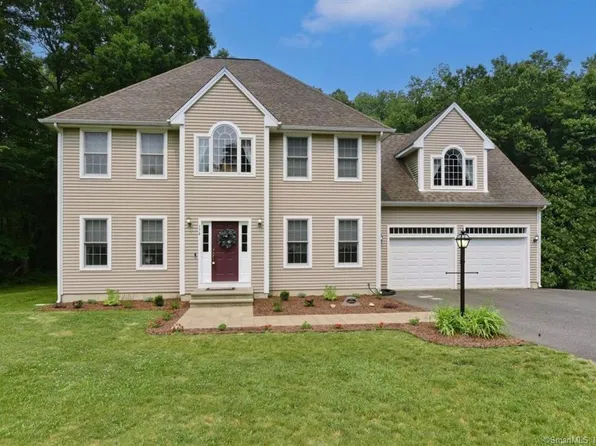 174 Comstock Trail, East Hampton, CT 06424