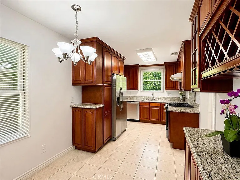 2845 Sheffield Rd — Photo 9