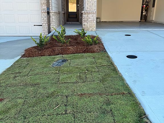 3rd image of 159 Vision St