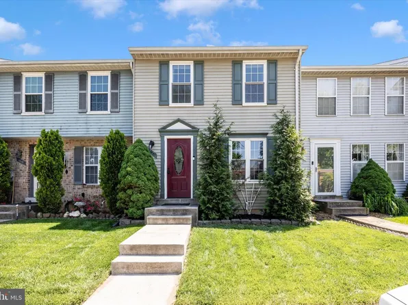 1458 Mobley Ct, Frederick, MD 21701