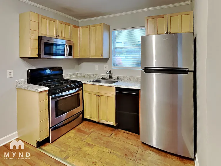 812 Piedmont Ave NE #4 — Photo 4