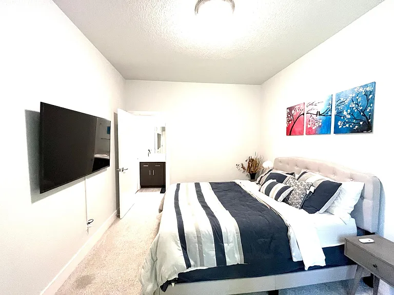 lower level bedroom