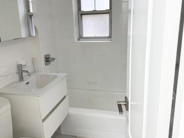 7300-7312 John F Kennedy Boulevard East image 2 of 6