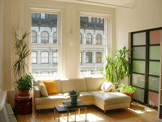 Sold by Sotheby's International Realty | media 11