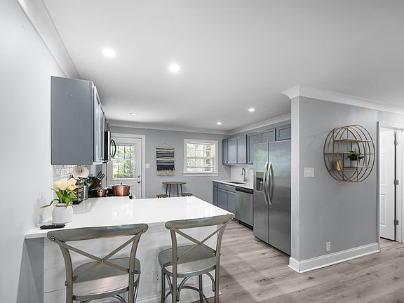 4th image of 2606 Druid Hills Way
