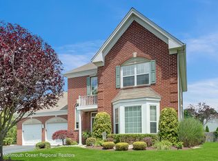 62 Pemberton Pl, Freehold, NJ 07728