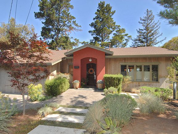 5th image of 1512 Pine Knoll Dr
