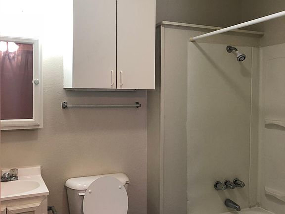 2nd image of 1700 Us Highway 80 E APT 8