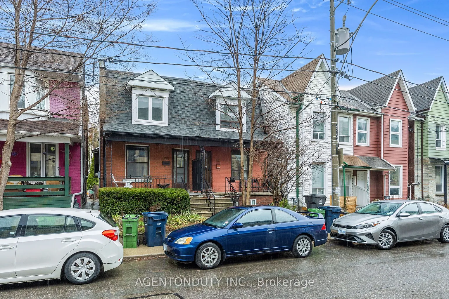 51 Perth Ave photo 1