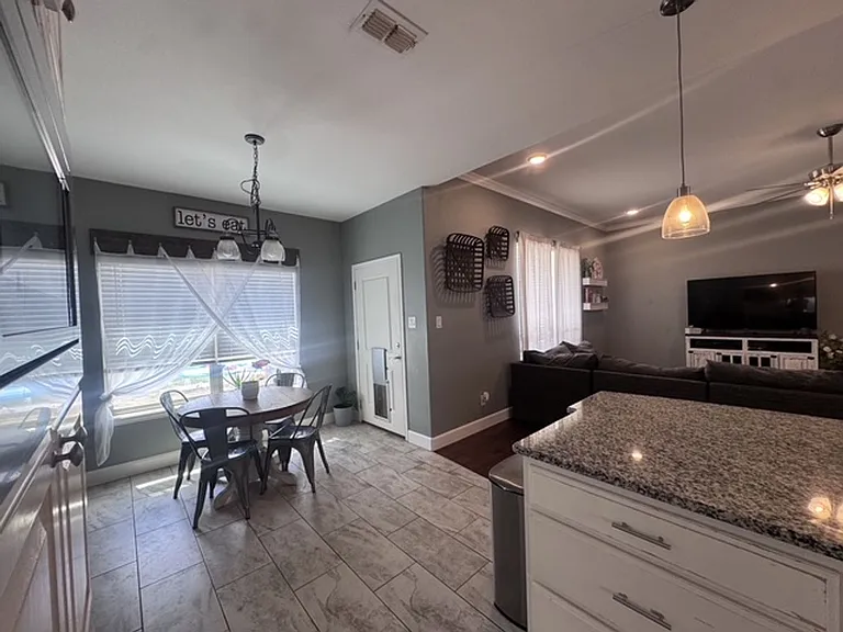 1510 Fletchers Path — Photo 14