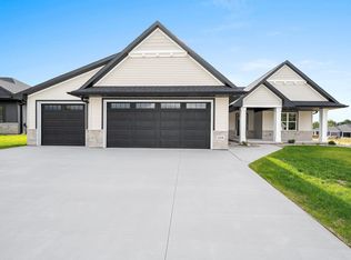 4438 Nature Rdg, Green Bay, WI 54313