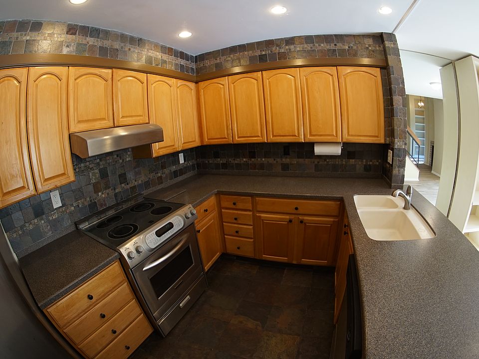 1st image of 6251 Sandcrest Cir
