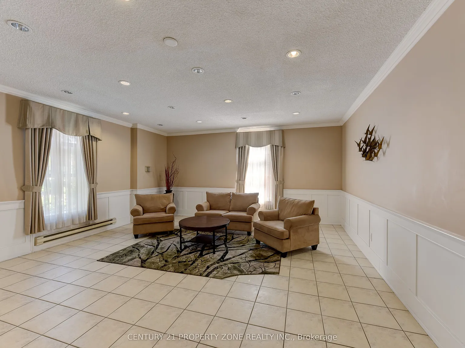 3 bed, $3,100 — Photo 4