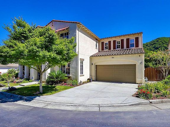3rd image of 7422 Hoylake Ct