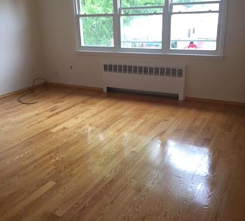 4th image of 132-35 Sanford Ave #312