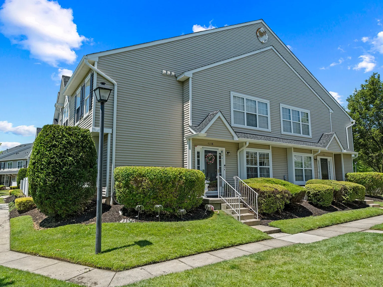 4208 Buxmont Rd — Photo 1