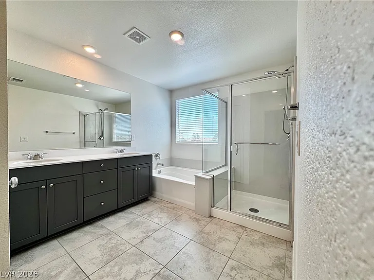 4258 Tarim St — Photo 41
