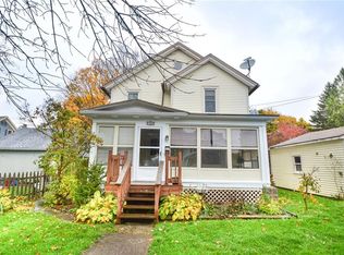 108 Elm St, Newark, NY 14513