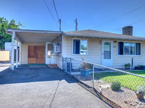 2864 Howard Ave, Medford, OR 97501