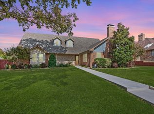 2621 Sedgeway Ln, Carrollton, TX 75006