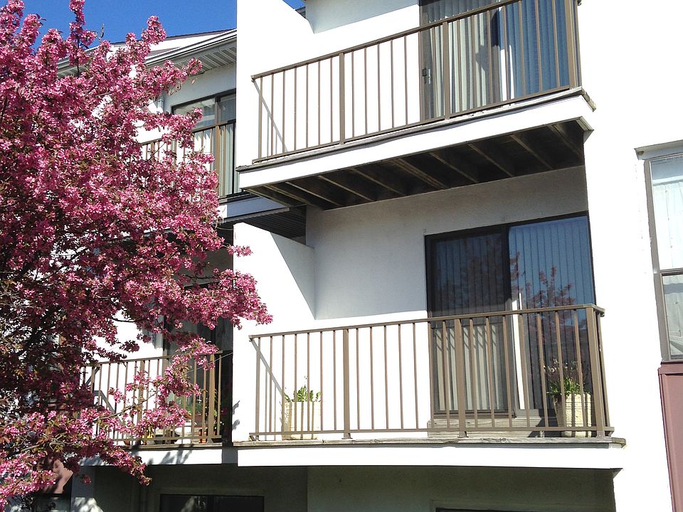 Front of Condo