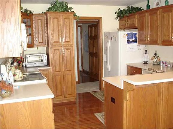 5th image of 1614 Danaher St