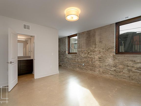 5th image of 293 E 4th Ave #E4