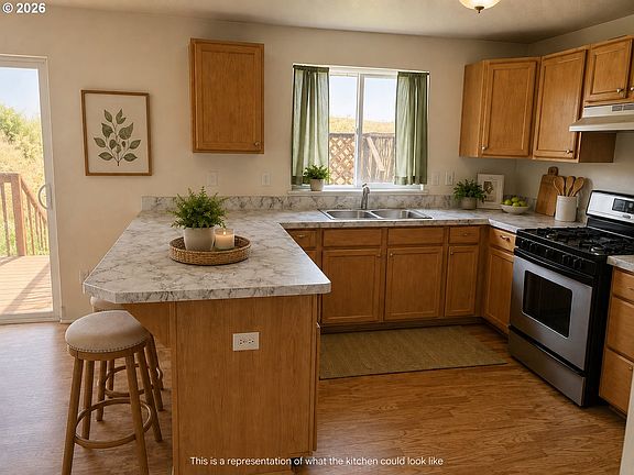 4th image of 1300 SW 10th Ct