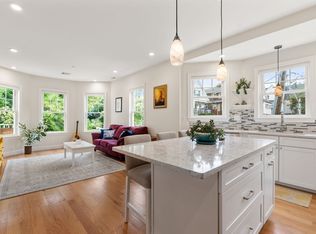 466 Medford St #3, Somerville, MA 02145