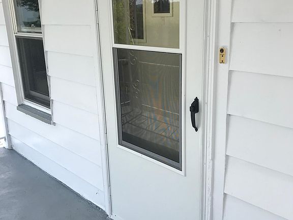 3rd image of 153 Highland Dr
