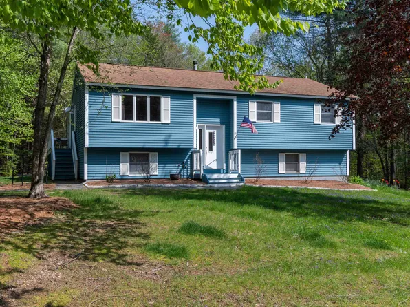 19 Rand Drive, Chester, NH 03036