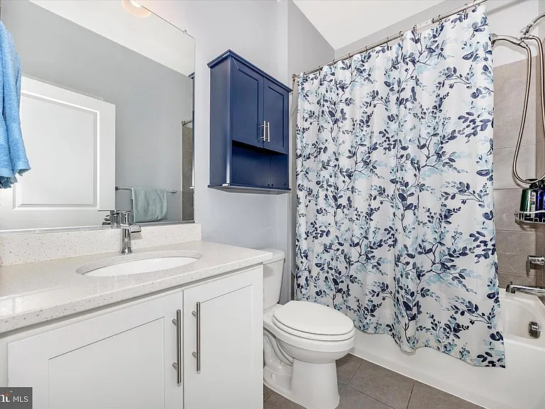 867 Amity St #1 — Photo 42