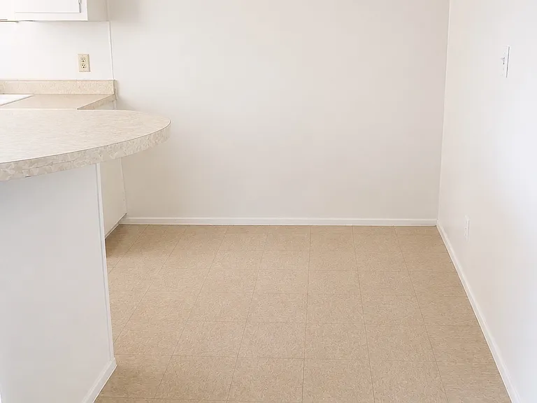 1029 E Artesia Blvd #10 — Photo 4