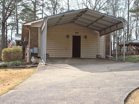 3rd image of 55 Benton Rd