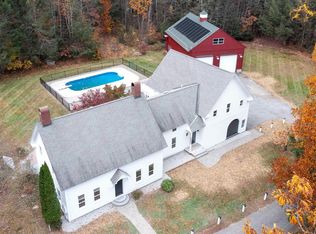 20 Lincoln Dr, New Boston, NH 03070
