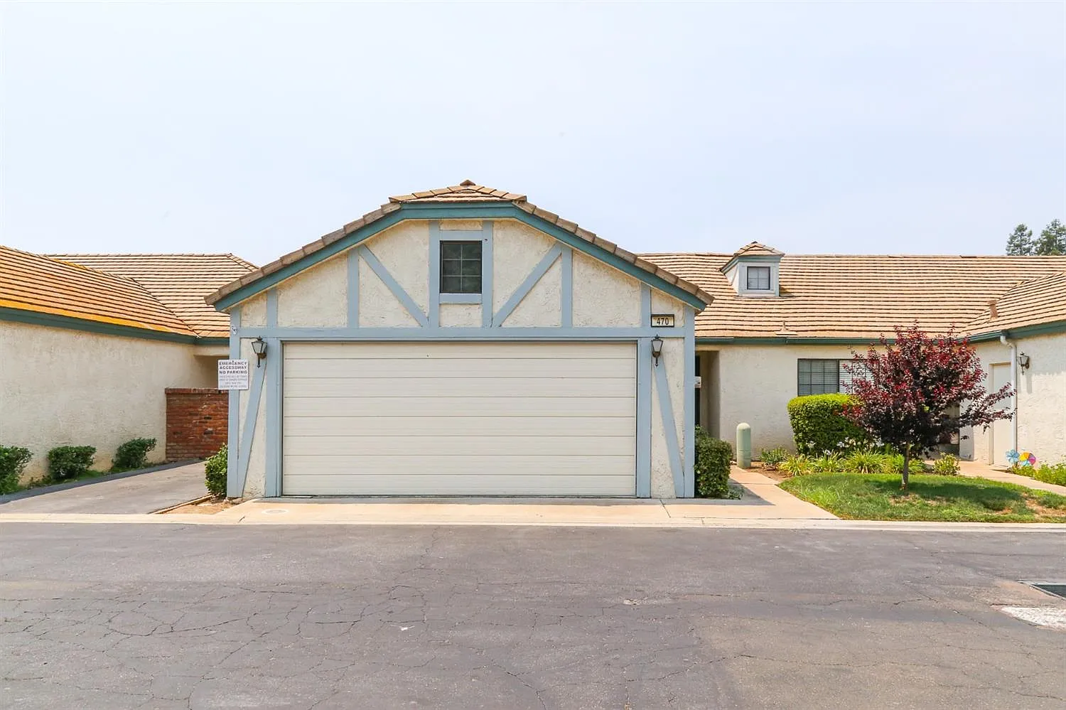 470 Quill Ln photo 1