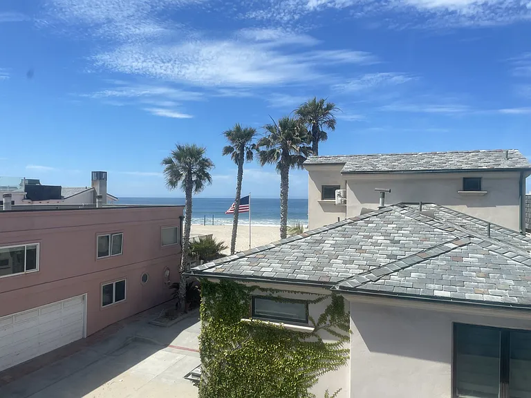 6301 Seashore Dr — Photo 1