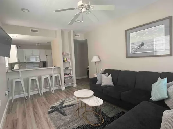 925 Central Ave #A, Ocean City, NJ 08226